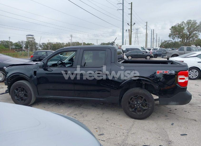 Photo 15 of 2024 Ford Maverick XLT (VIN 3FTTW8J95RRA32639)