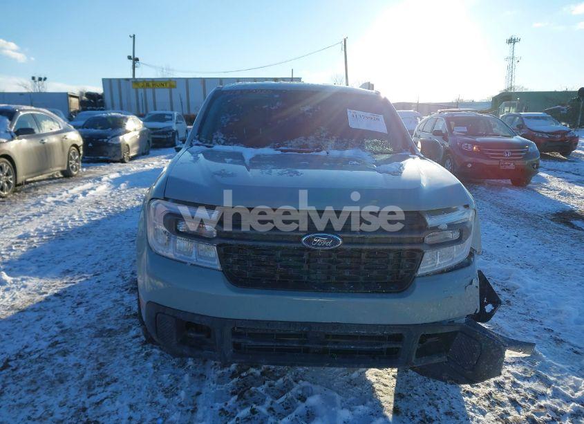 Photo 11 of 2024 Ford Maverick XLT (VIN 3FTTW8J95RRA56486)