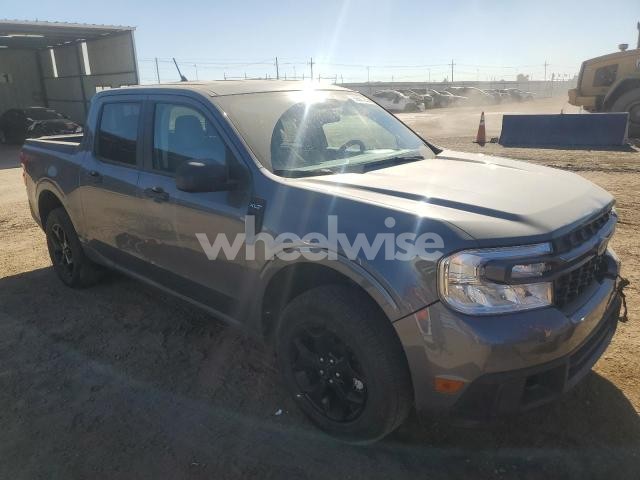 Photo 2 of 2024 FORD MAVERICK XLT (VIN 3FTTW8J97RRB00956)