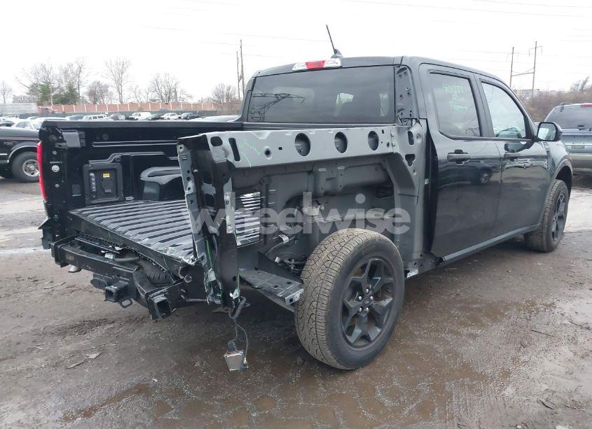 Photo 6 of 2024 Ford Maverick XLT (VIN 3FTTW8J99RRA25533)