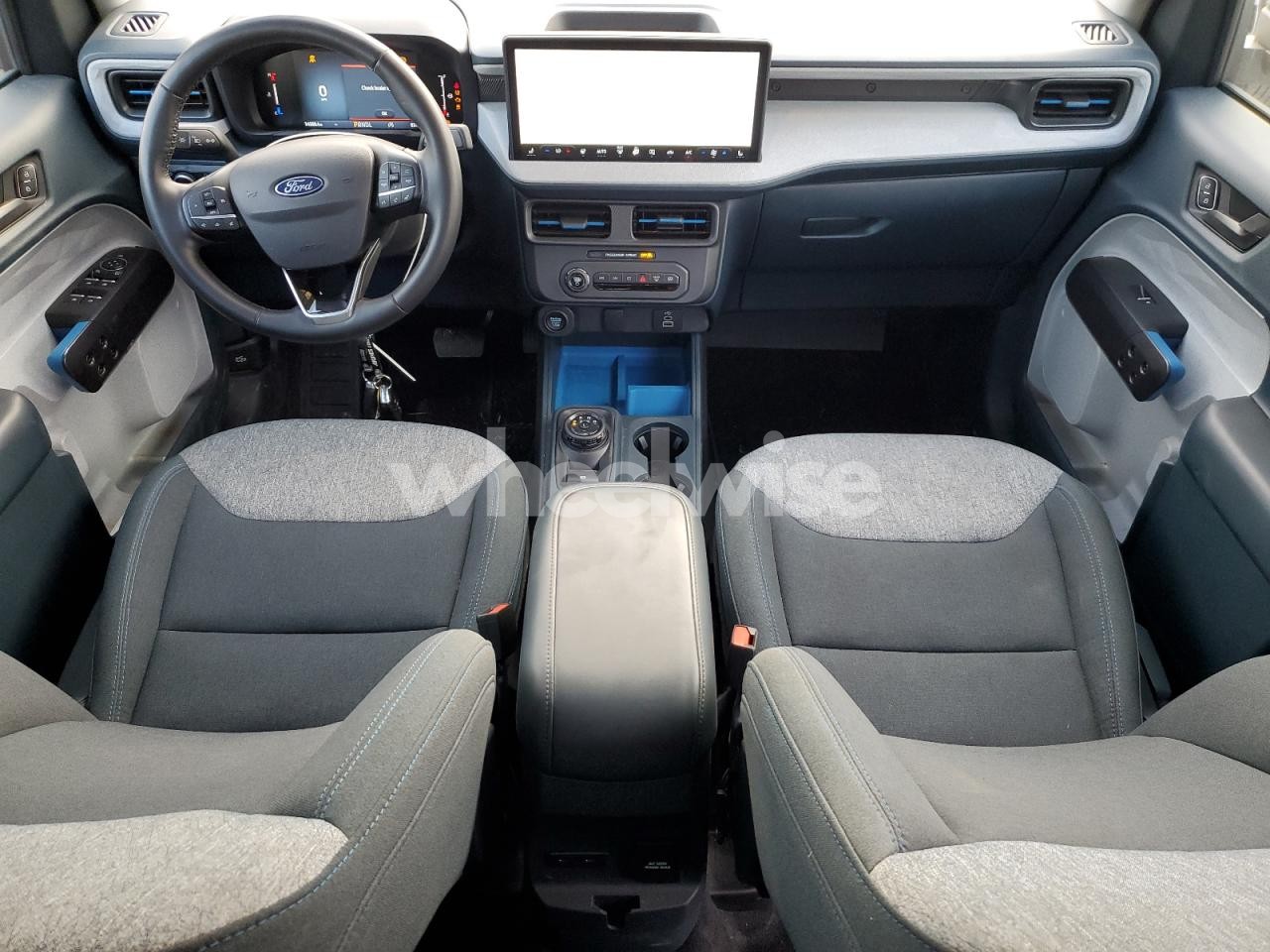 Photo 8 of 2025 FORD MAVERICK XLT (VIN 3FTTW8JA8SRA17424)