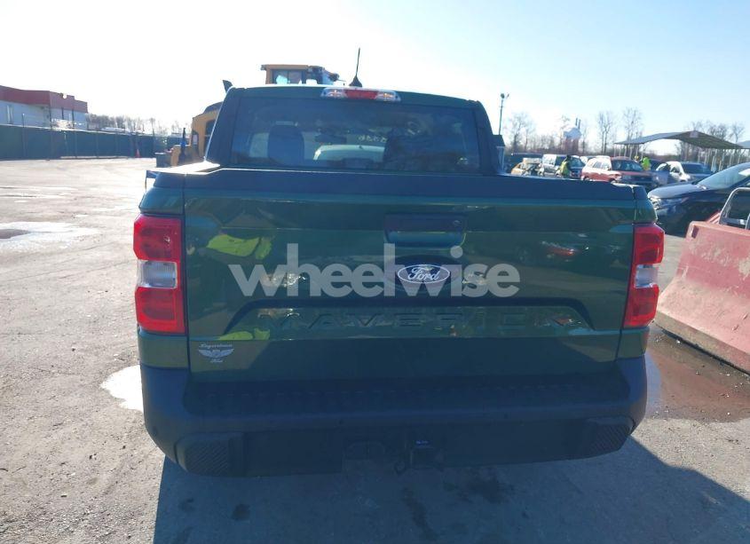 Photo 16 of 2025 Ford Maverick XLT (VIN 3FTTW8JAXSRA16405)