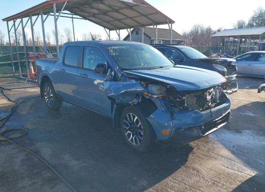 2024 Ford Maverick LARIAT (VIN 3FTTW8M30RRA22060) main photo