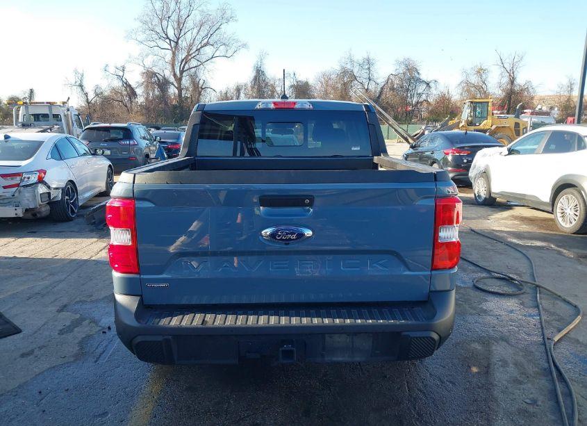 Photo 17 of 2024 Ford Maverick LARIAT (VIN 3FTTW8M30RRA22060)