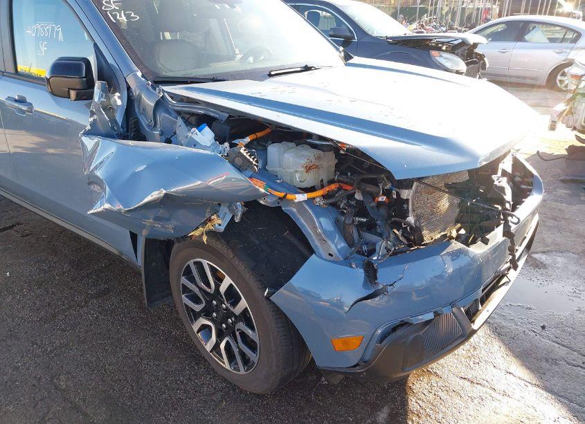 Photo 6 of 2024 Ford Maverick LARIAT (VIN 3FTTW8M30RRA22060)