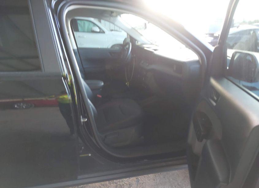 Photo 5 of 2024 Ford Maverick LARIAT (VIN 3FTTW8M32RRA68442)