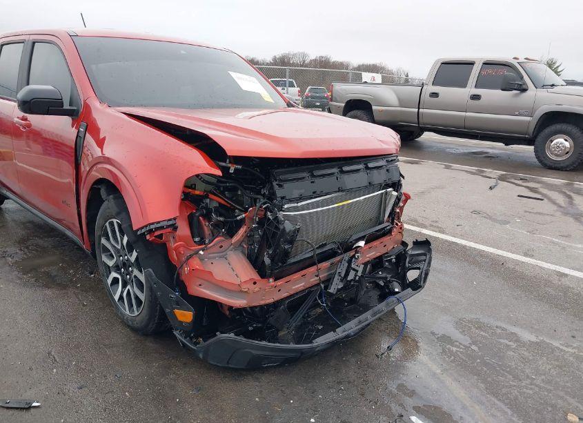 Photo 19 of 2024 Ford Maverick LARIAT (VIN 3FTTW8M33RRA38057)