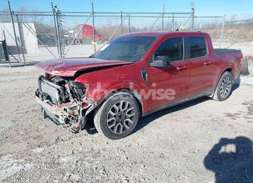 Photo 2 of 2024 Ford Maverick LARIAT (VIN 3FTTW8M33RRA38057)