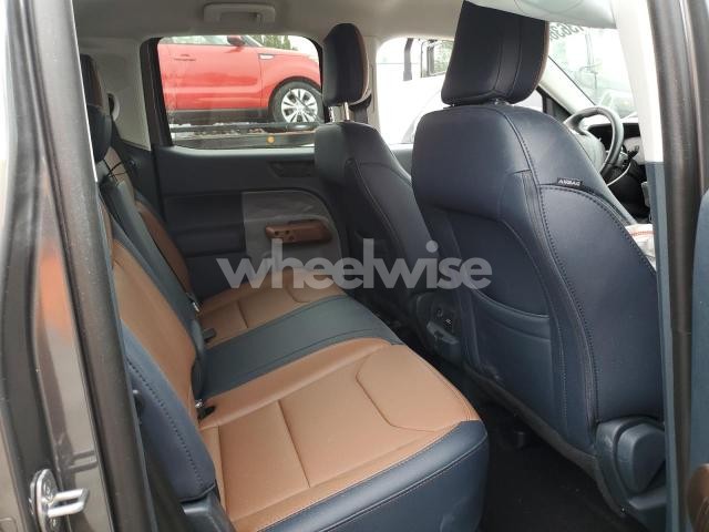 Photo 7 of 2024 FORD MAVERICK LARIAT (VIN 3FTTW8M33RRB78092)
