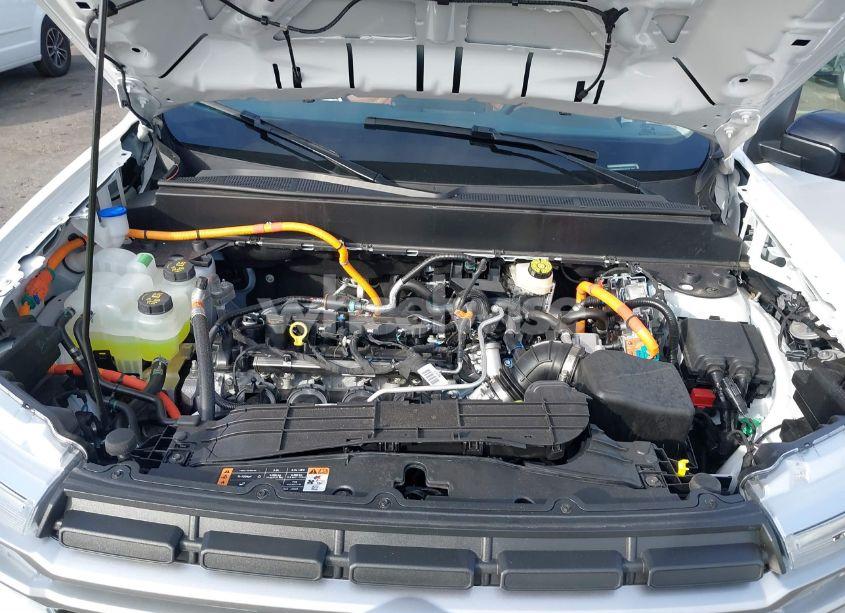 Photo 10 of 2024 Ford Maverick LARIAT (VIN 3FTTW8M36RRA99306)