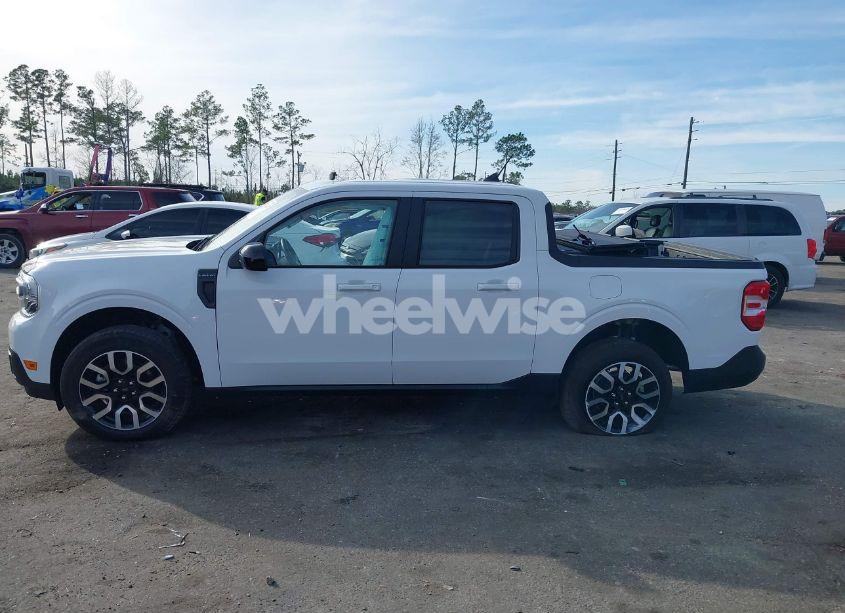 Photo 15 of 2024 Ford Maverick LARIAT (VIN 3FTTW8M36RRA99306)