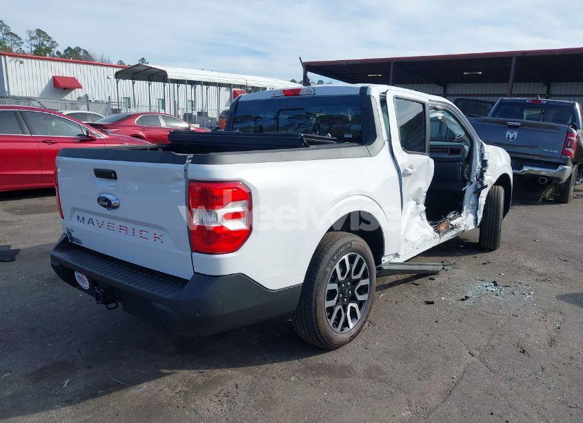 Photo 4 of 2024 Ford Maverick LARIAT (VIN 3FTTW8M36RRA99306)