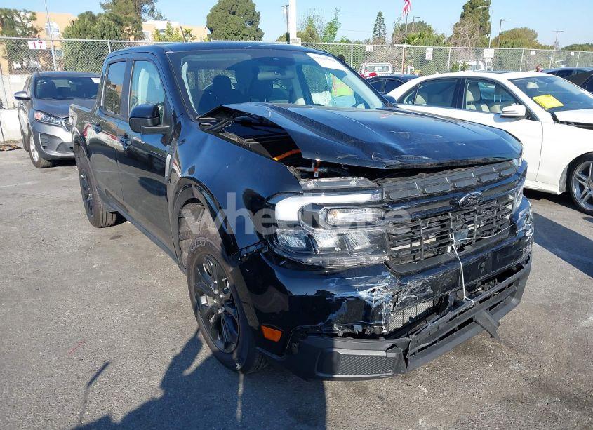 2024 Ford Maverick LARIAT (VIN 3FTTW8M36RRB00065) main photo