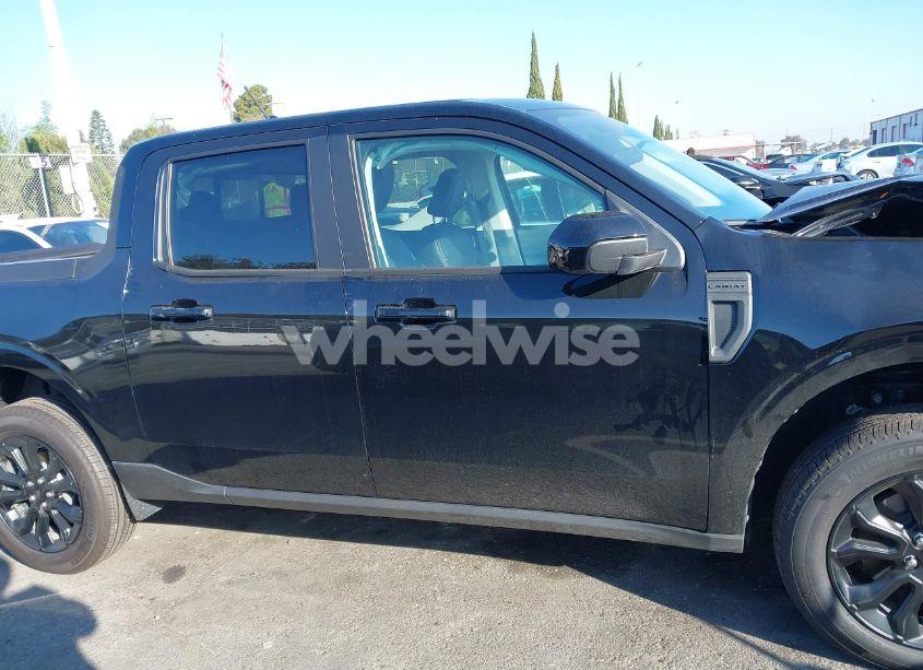 Photo 13 of 2024 Ford Maverick LARIAT (VIN 3FTTW8M36RRB00065)