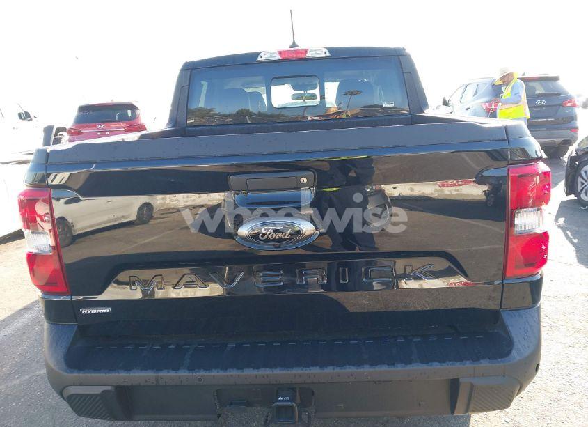 Photo 16 of 2024 Ford Maverick LARIAT (VIN 3FTTW8M36RRB00065)