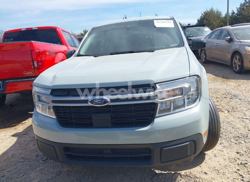 Photo 12 of 2024 Ford Maverick LARIAT (VIN 3FTTW8M39RRB02800)