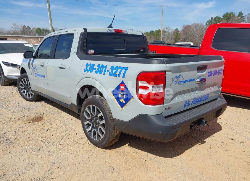 Photo 3 of 2024 Ford Maverick LARIAT (VIN 3FTTW8M39RRB02800)