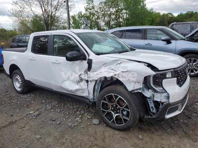 Photo 4 of 2025 FORD MAVERICK LARIAT (VIN 3FTTW8S32SRA38446)