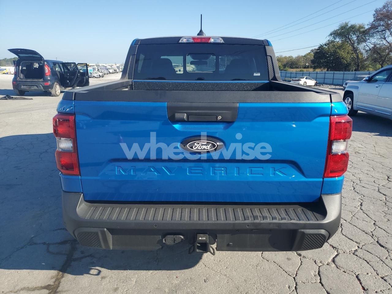 Photo 6 of 2025 FORD MAVERICK LARIAT (VIN 3FTTW8S39SRB17855)