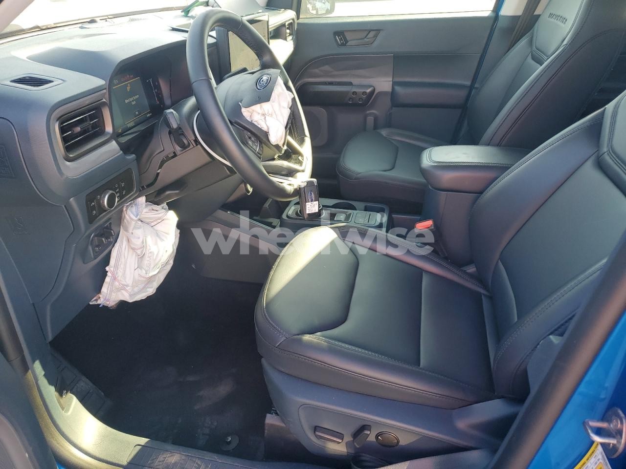 Photo 7 of 2025 FORD MAVERICK LARIAT (VIN 3FTTW8S39SRB17855)