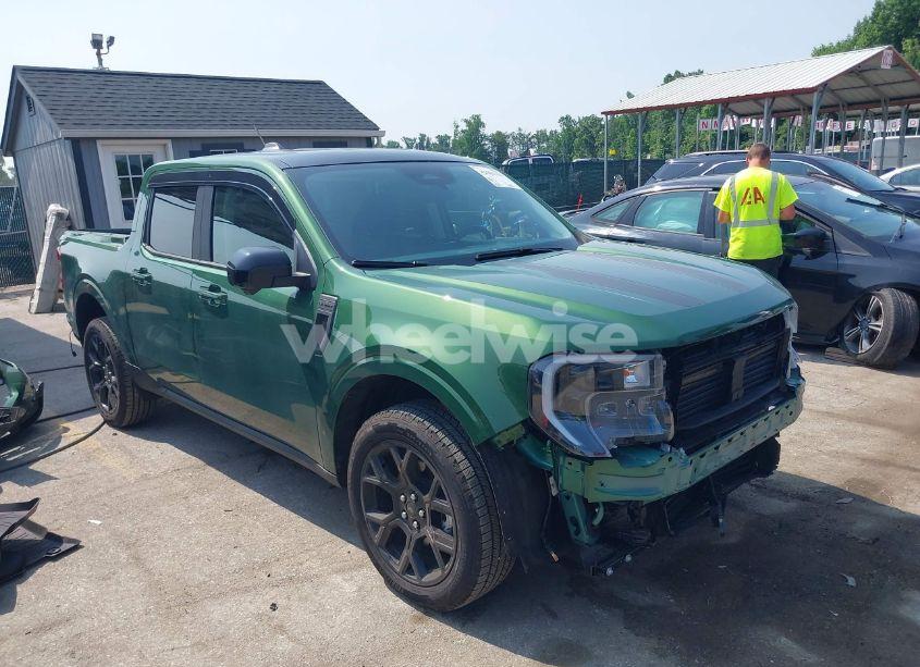 2025 Ford Maverick LARIAT (VIN 3FTTW8S3XSRA18798) main photo