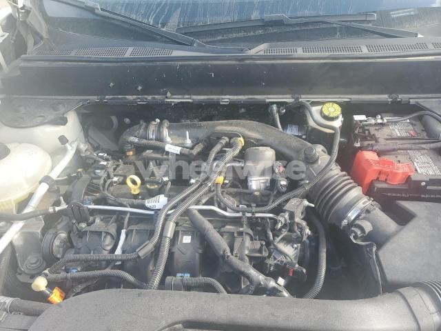 Photo 2 of 2024 FORD MAVERICK LARIAT (VIN 3FTTW8S90RRA82105)