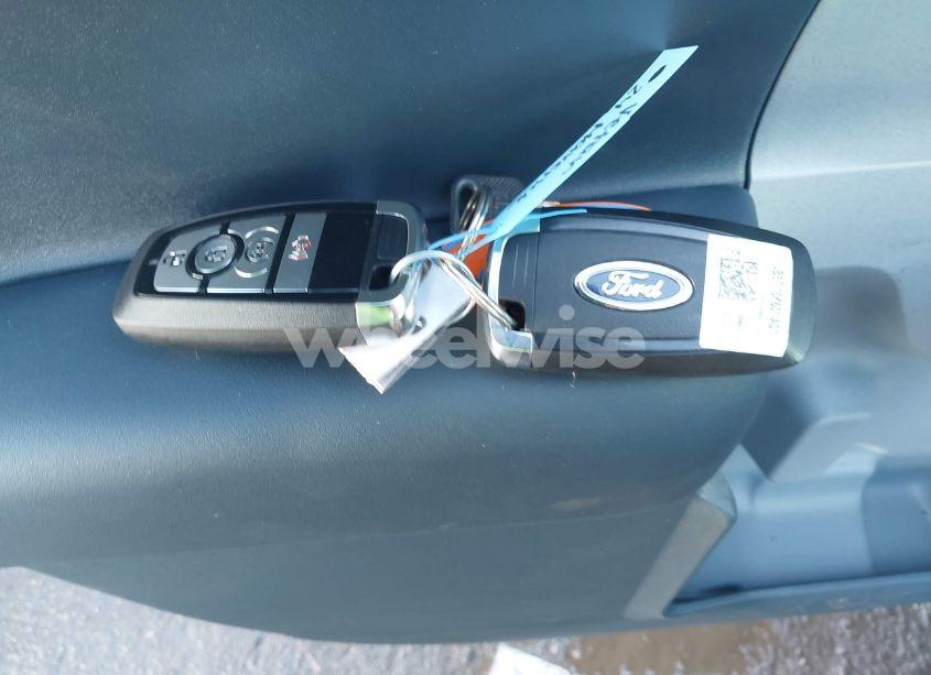 Photo 11 of 2024 Ford Maverick LARIAT (VIN 3FTTW8S91RRB36107)