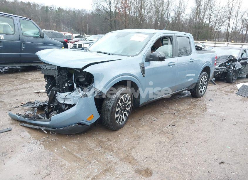 Photo 2 of 2024 Ford Maverick LARIAT (VIN 3FTTW8S94RRB34562)