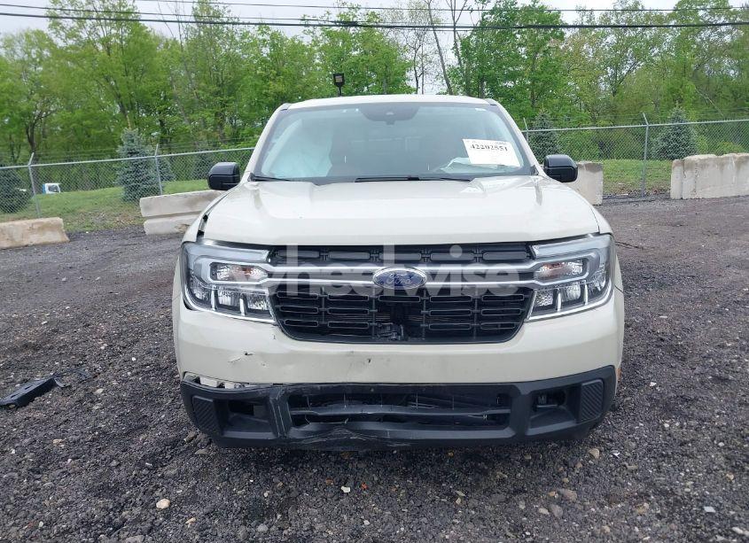 Photo 12 of 2024 Ford Maverick LARIAT (VIN 3FTTW8S96RRB45370)