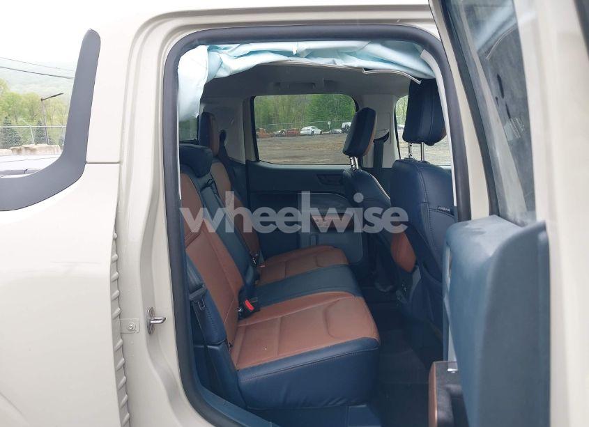 Photo 8 of 2024 Ford Maverick LARIAT (VIN 3FTTW8S96RRB45370)