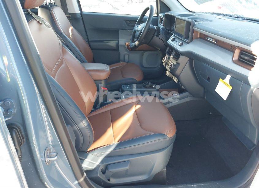 Photo 5 of 2024 Ford Maverick LARIAT (VIN 3FTTW8S97RRA71618)