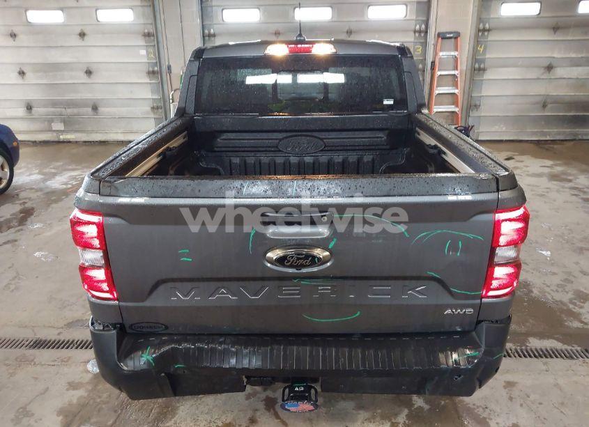 Photo 16 of 2024 Ford Maverick LARIAT (VIN 3FTTW8S98RRB47721)