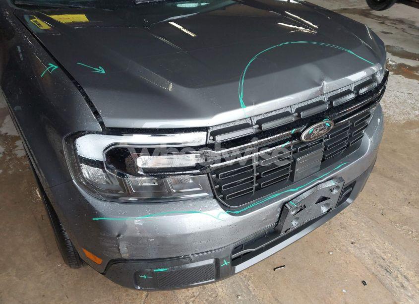 Photo 6 of 2024 Ford Maverick LARIAT (VIN 3FTTW8S98RRB47721)