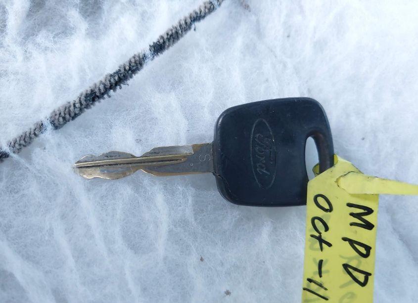 Photo 11 of 2000 Ford F-150 WORK SERIES/XL/XLT (VIN 3FTZF172XYMA42851)