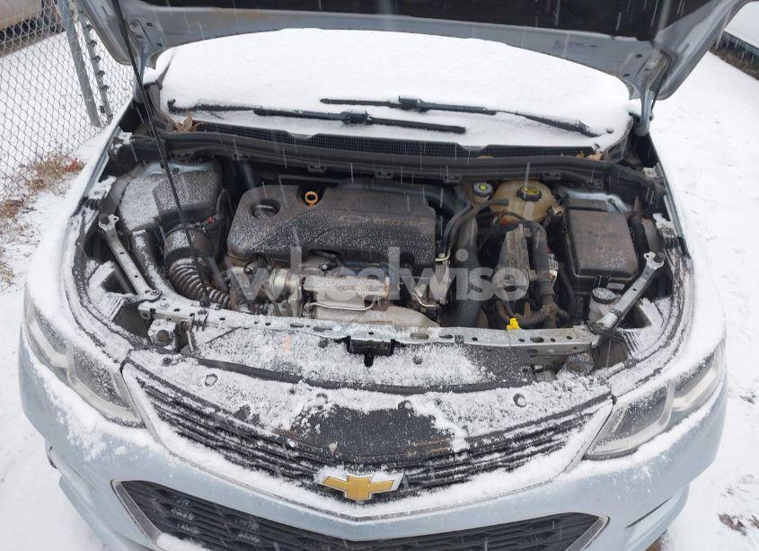 Photo 10 of 2017 Chevrolet Cruze LS AUTO (VIN 3G1BC5SM1HS547028)