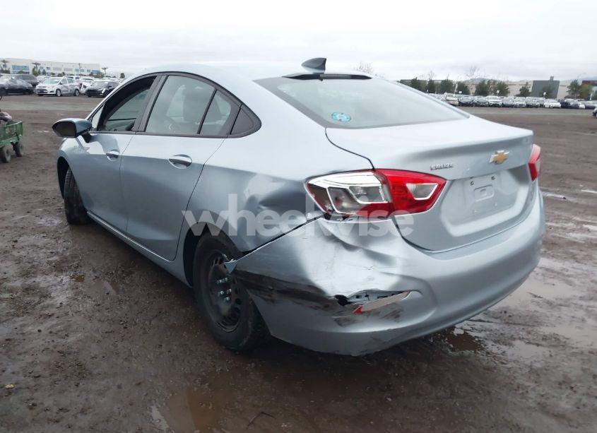 Photo 6 of 2017 Chevrolet Cruze LS AUTO (VIN 3G1BC5SM1HS558188)