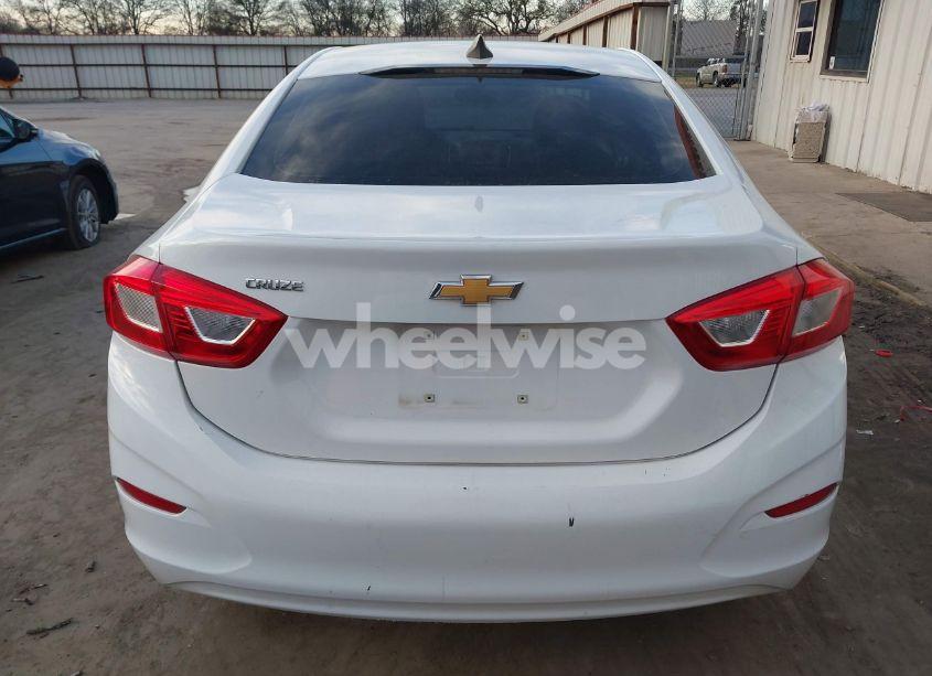 Photo 16 of 2017 Chevrolet Cruze LS AUTO (VIN 3G1BC5SM1HS574195)