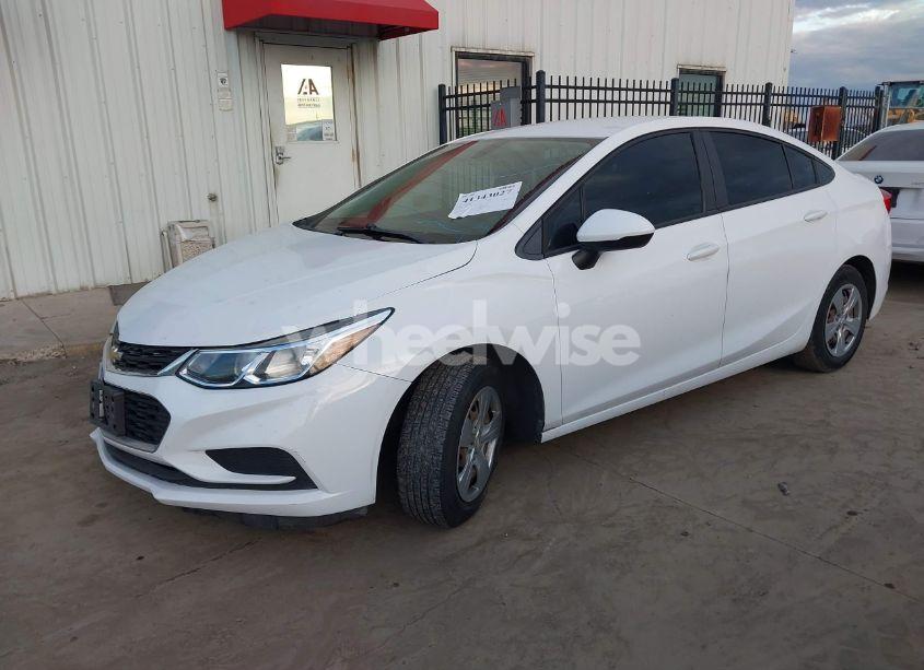 Photo 2 of 2017 Chevrolet Cruze LS AUTO (VIN 3G1BC5SM1HS574195)