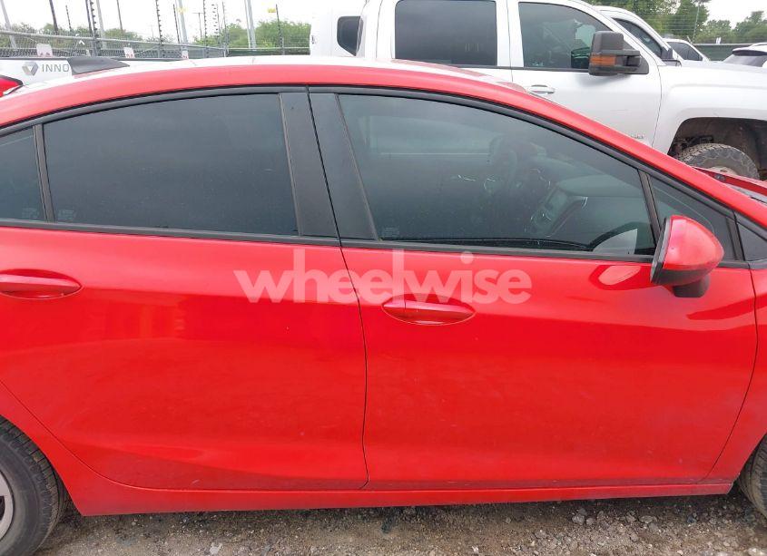 Photo 14 of 2017 Chevrolet Cruze LS AUTO (VIN 3G1BC5SM2HS571080)