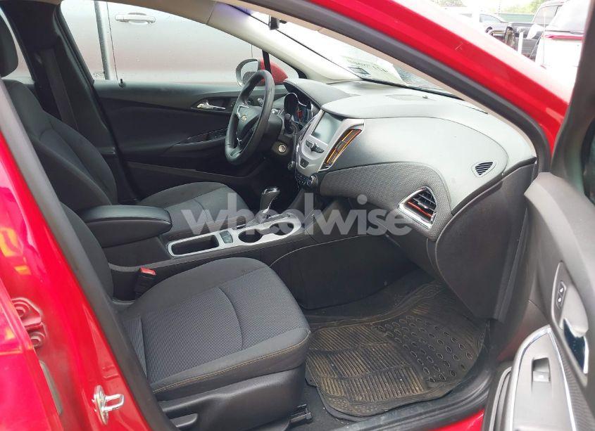 Photo 5 of 2017 Chevrolet Cruze LS AUTO (VIN 3G1BC5SM2HS571080)