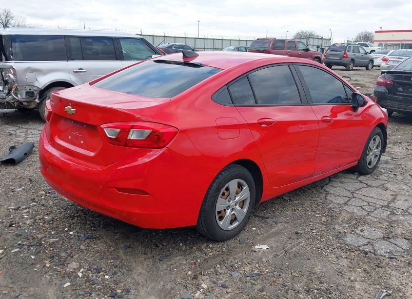 Photo 4 of 2017 Chevrolet Cruze LS AUTO (VIN 3G1BC5SM6HS549597)