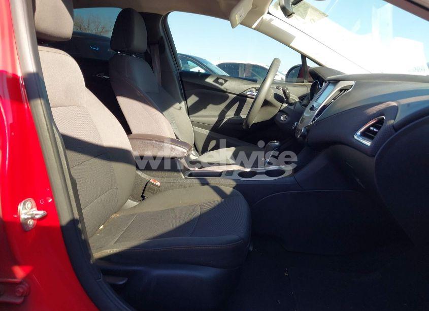 Photo 5 of 2017 Chevrolet Cruze LS AUTO (VIN 3G1BC5SM9HS522264)