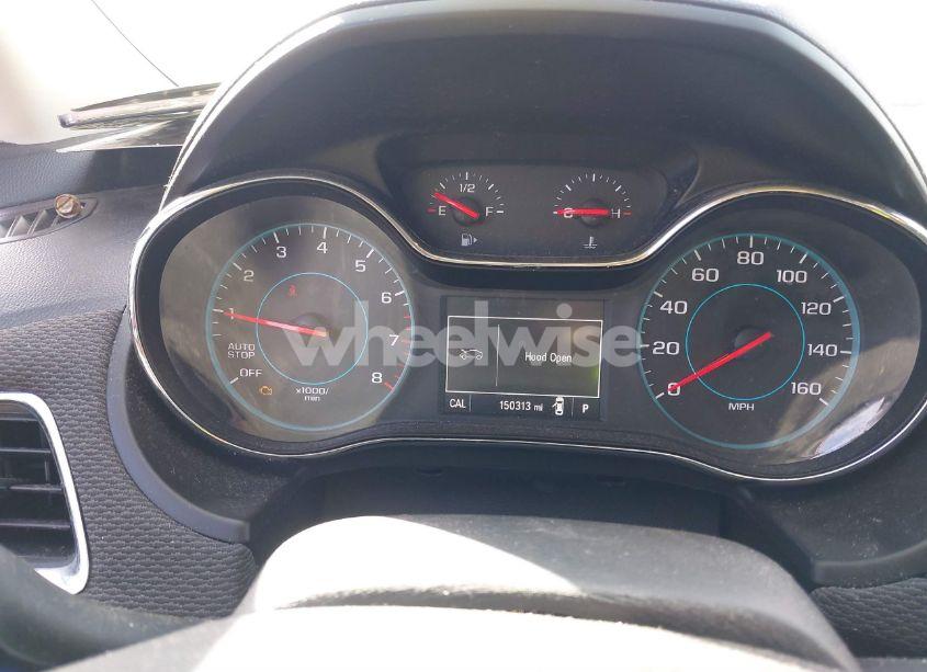 Photo 7 of 2017 Chevrolet Cruze LS AUTO (VIN 3G1BC5SM9HS522264)