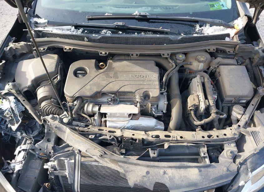 Photo 10 of 2019 Chevrolet Cruze LS (VIN 3G1BC6SM4KS564063)