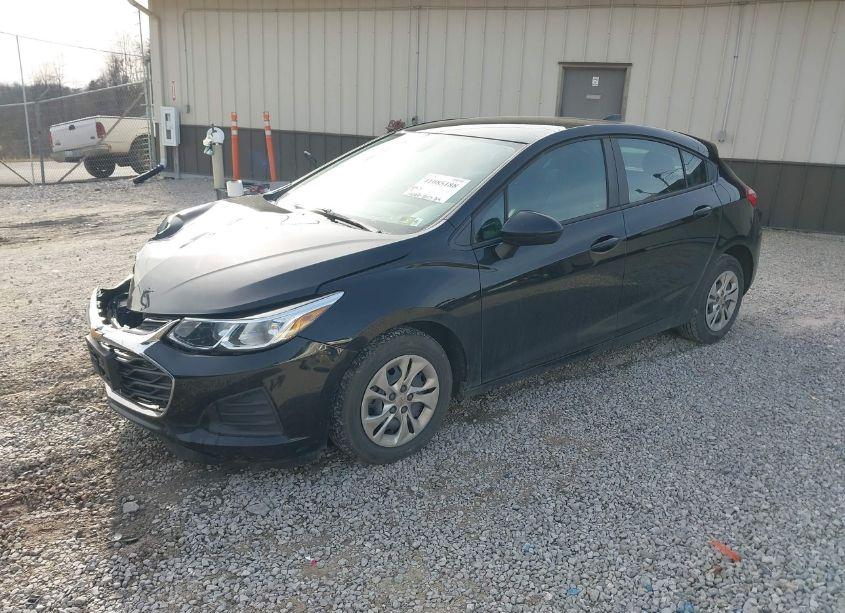 Photo 2 of 2019 Chevrolet Cruze LS (VIN 3G1BC6SM4KS564063)