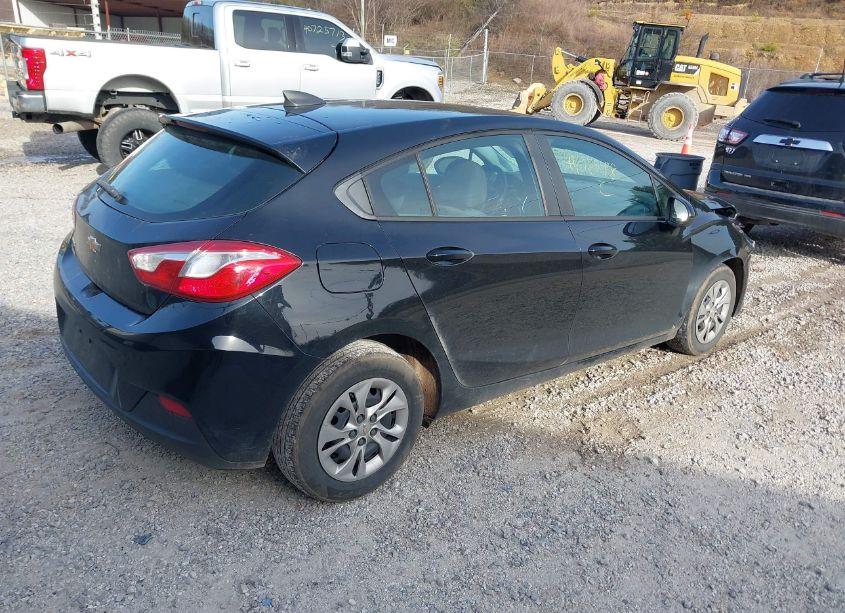 Photo 4 of 2019 Chevrolet Cruze LS (VIN 3G1BC6SM4KS564063)