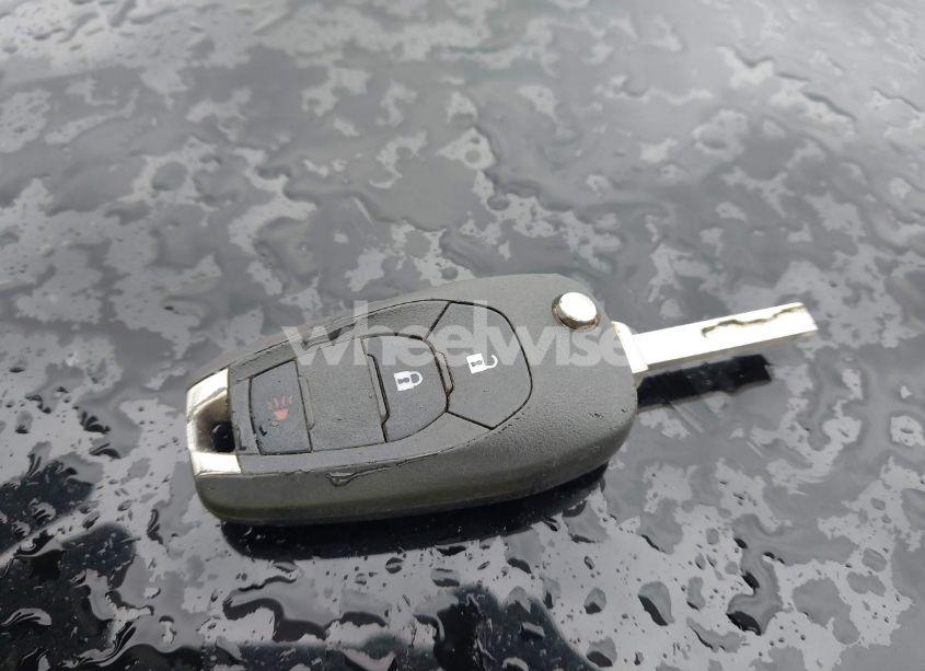 Photo 11 of 2019 Chevrolet Cruze LS (VIN 3G1BC6SM8KS585191)