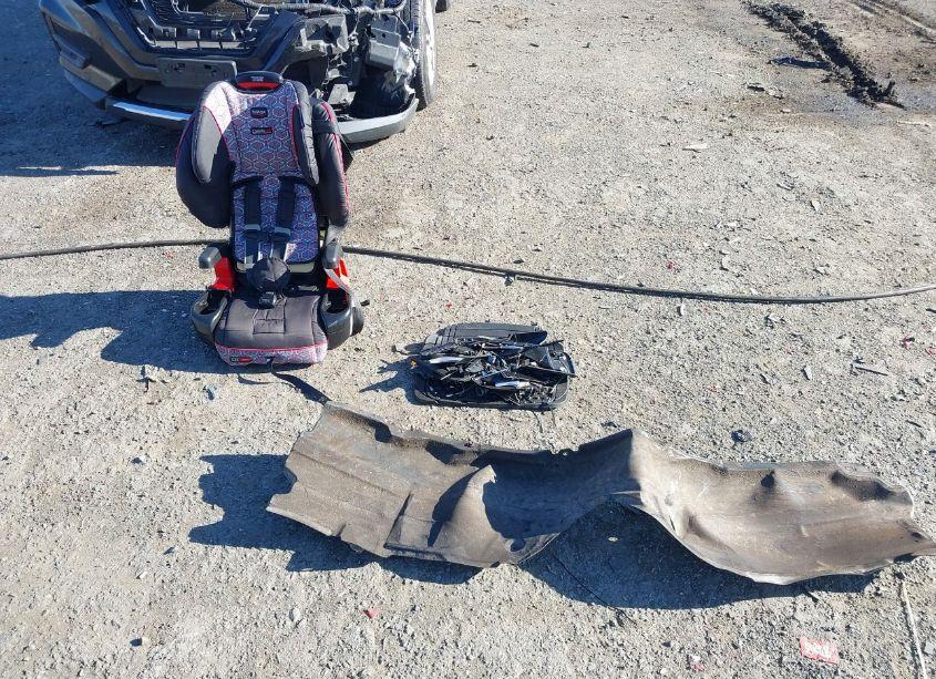 Photo 12 of 2019 Chevrolet Cruze LS (VIN 3G1BC6SMXKS568196)