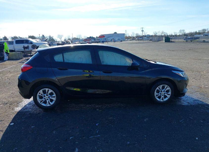 Photo 14 of 2019 Chevrolet Cruze LS (VIN 3G1BC6SMXKS568196)