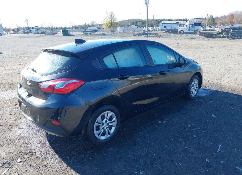 Photo 4 of 2019 Chevrolet Cruze LS (VIN 3G1BC6SMXKS568196)